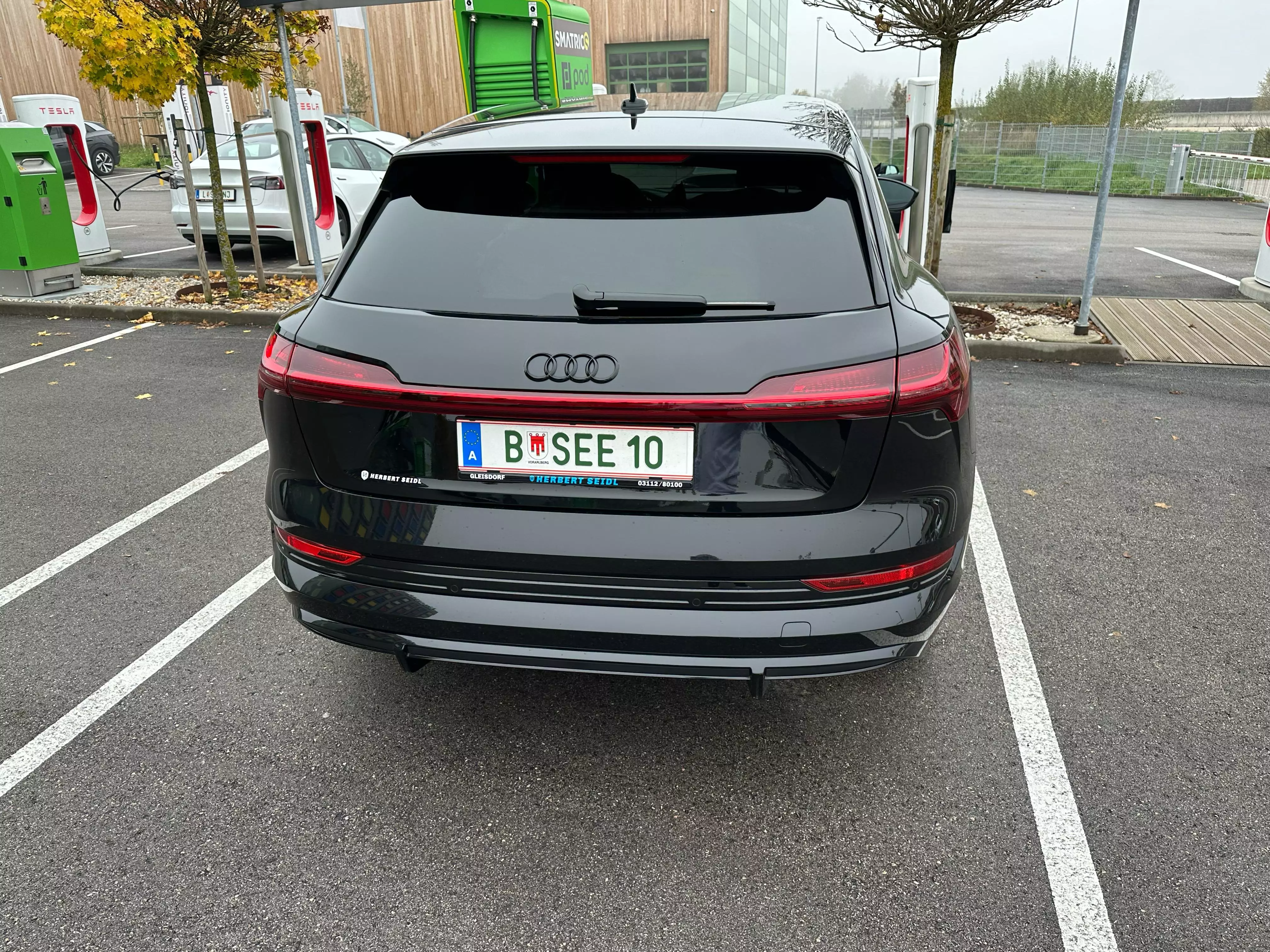 E-Auto Versicherung, Österreich Steuern, Vorteile, Seeblickmakler, Josef Mager